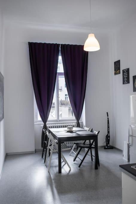 Prince Matyas Apartment Prague Ngoại thất bức ảnh